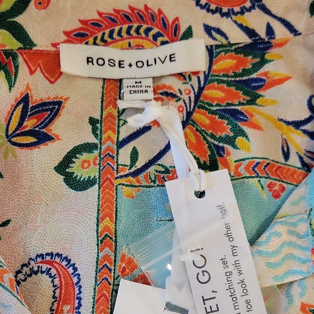 Rose & Olive Multicolor Paisley Tie-Front Blouse - Picture 4 of 5